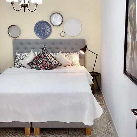Maraverde 2 Bedroom * アデヘ