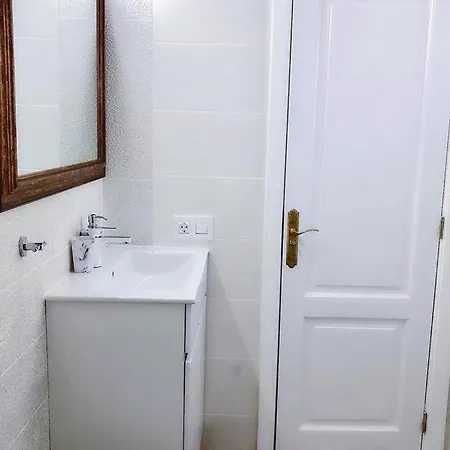 Maraverde 2 Bedroom アパート アデヘ
